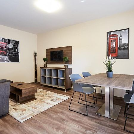 Ovar Apartman โมชนมายารูวาร์ ภายนอก รูปภาพ
