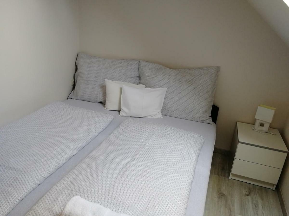 Ovar Apartman โมชนมายารูวาร์ ภายนอก รูปภาพ