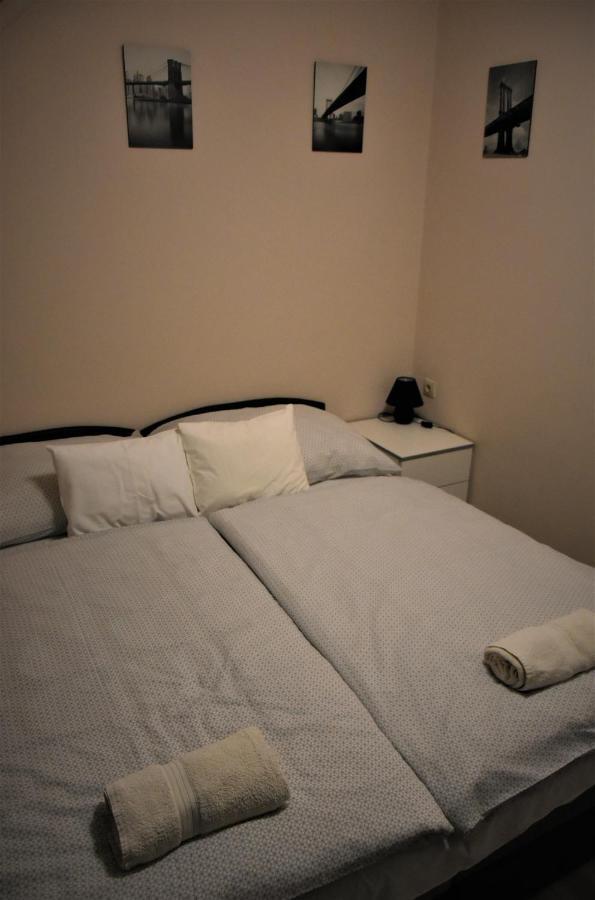 Ovar Apartman โมชนมายารูวาร์ ภายนอก รูปภาพ