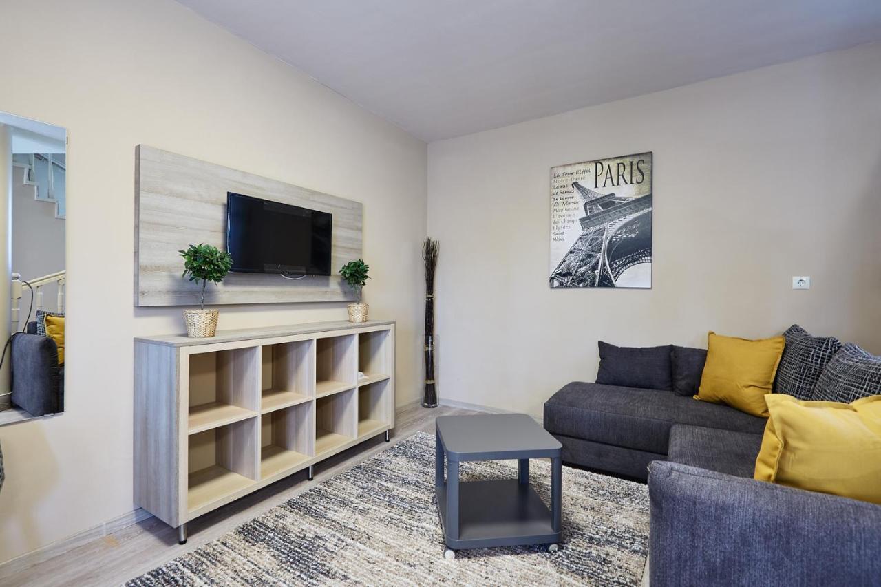 Ovar Apartman โมชนมายารูวาร์ ภายนอก รูปภาพ
